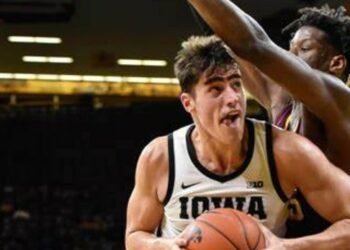 Ohio State Buckeyes edge past Nebraska Cornhuskers in a thrilling college basketball game