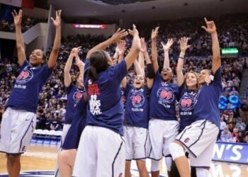 A Thrilling Duel: UConn and Iowa’s Battle for Final Four Supremacy