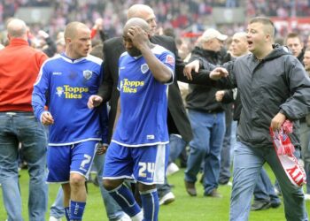 Foxes Triumph in Championship Clash: Leicester’s Promotion Hopes Soar