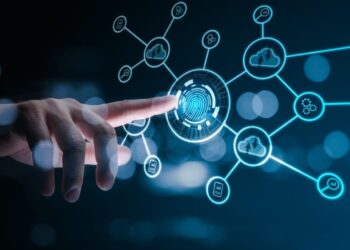 Navigating the Digital Wave: The Symbiotic Relationship Between Technology and Social Media