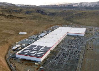 Illuminating Concerns Teslas Gigafactory and Its Impact on the Community Illuminating Concerns: Tesla’s Gigafactory and Its Impact on the Community