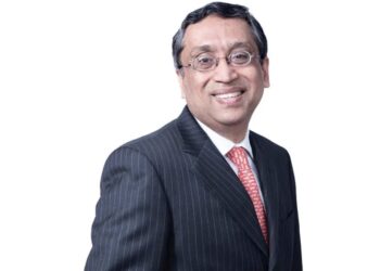 HCL CFO Prateek Aggarwal Resigns, Shiv Walia to Take Over