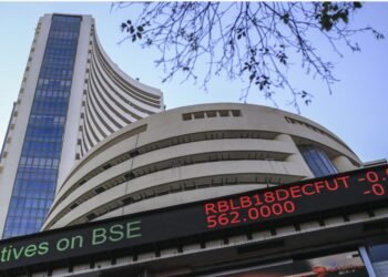 Indian stock market screen red downtrend