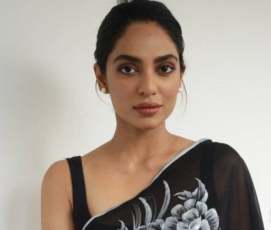 Sobhita Dhulipala Akhil Zainab wedding candid sharara sari
