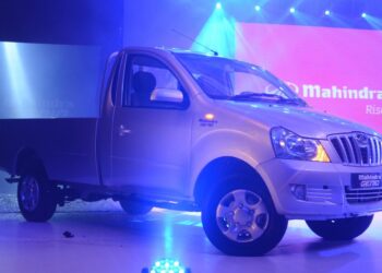 tata mahindra commercial vehicle sales june 2025 india