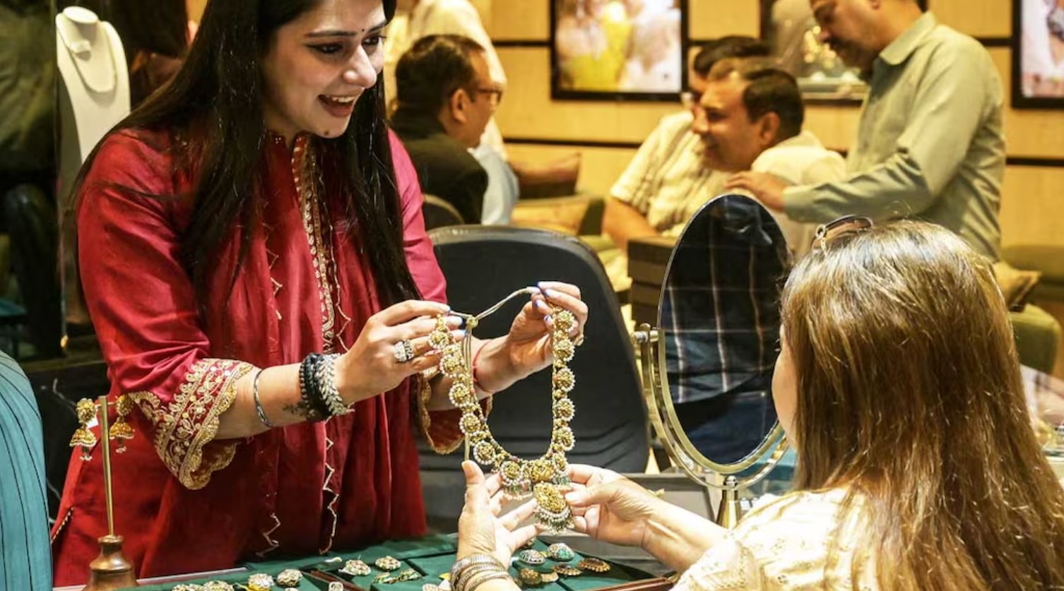 gold jewellery india market gold jewellery india market