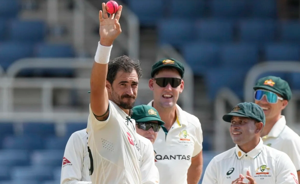 Mitchell Starc dazzles in Ashes 2025-26