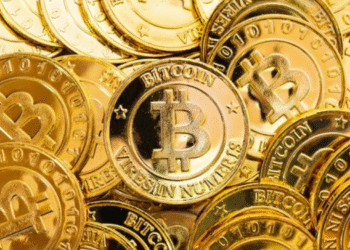 Bitcoin drops below $67,000 and Ethereum